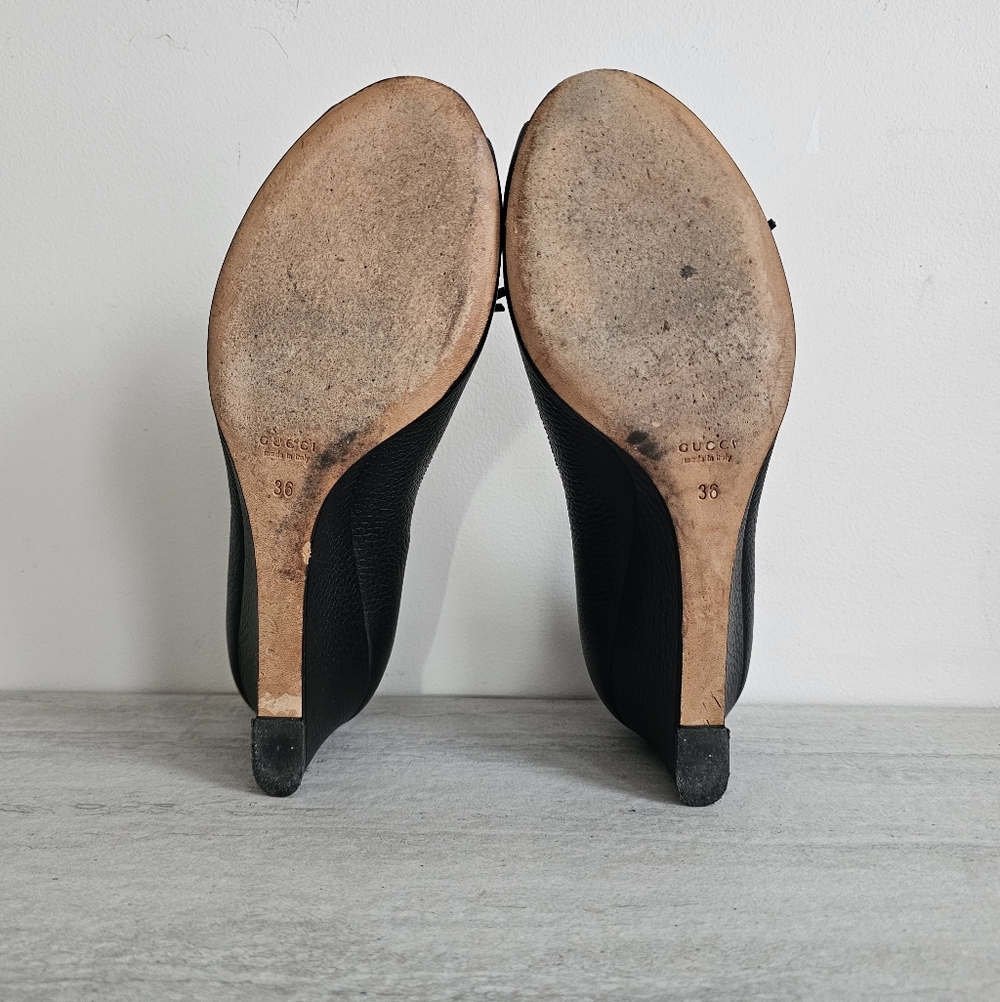 🖤 Gucci Wedge Heels 🖤 - Picture 7 of 10